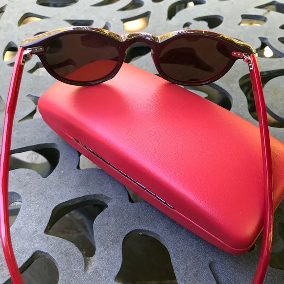 Designer Sunglasses - Picture 4 of 6